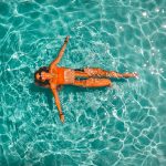 mate en la pileta , mate de vidrio, el club del mate